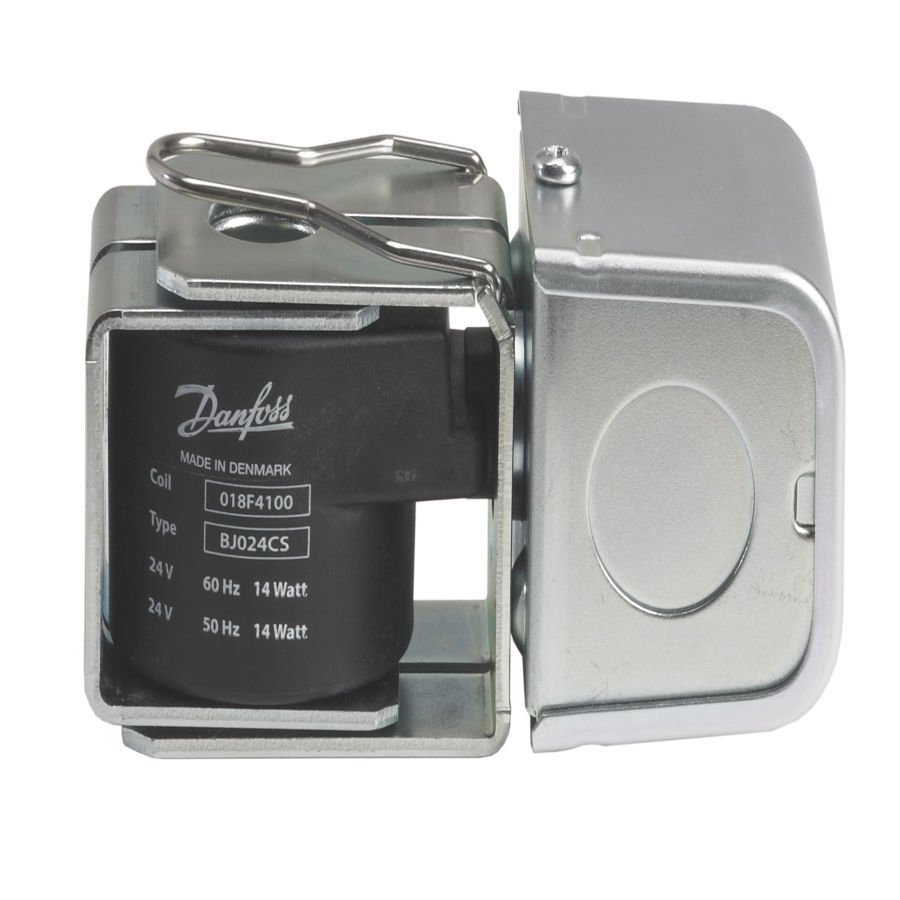 Danfoss Solenoid Coil 018F4110 Danfoss BJ120CS solenoid coil 018F4110 with junction box, 110V AC, 50/60 Hz, IP30 enclosure, 0.2m connection.
