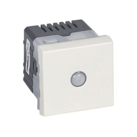 Legrand 077015 Mosaic Energy saving switch 10 AX 250V white